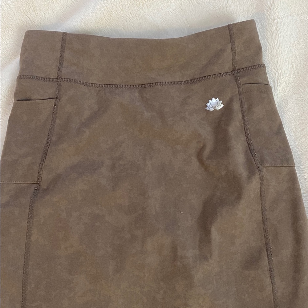 Brown smoke Snoga (size small) - Picture 3 of 5